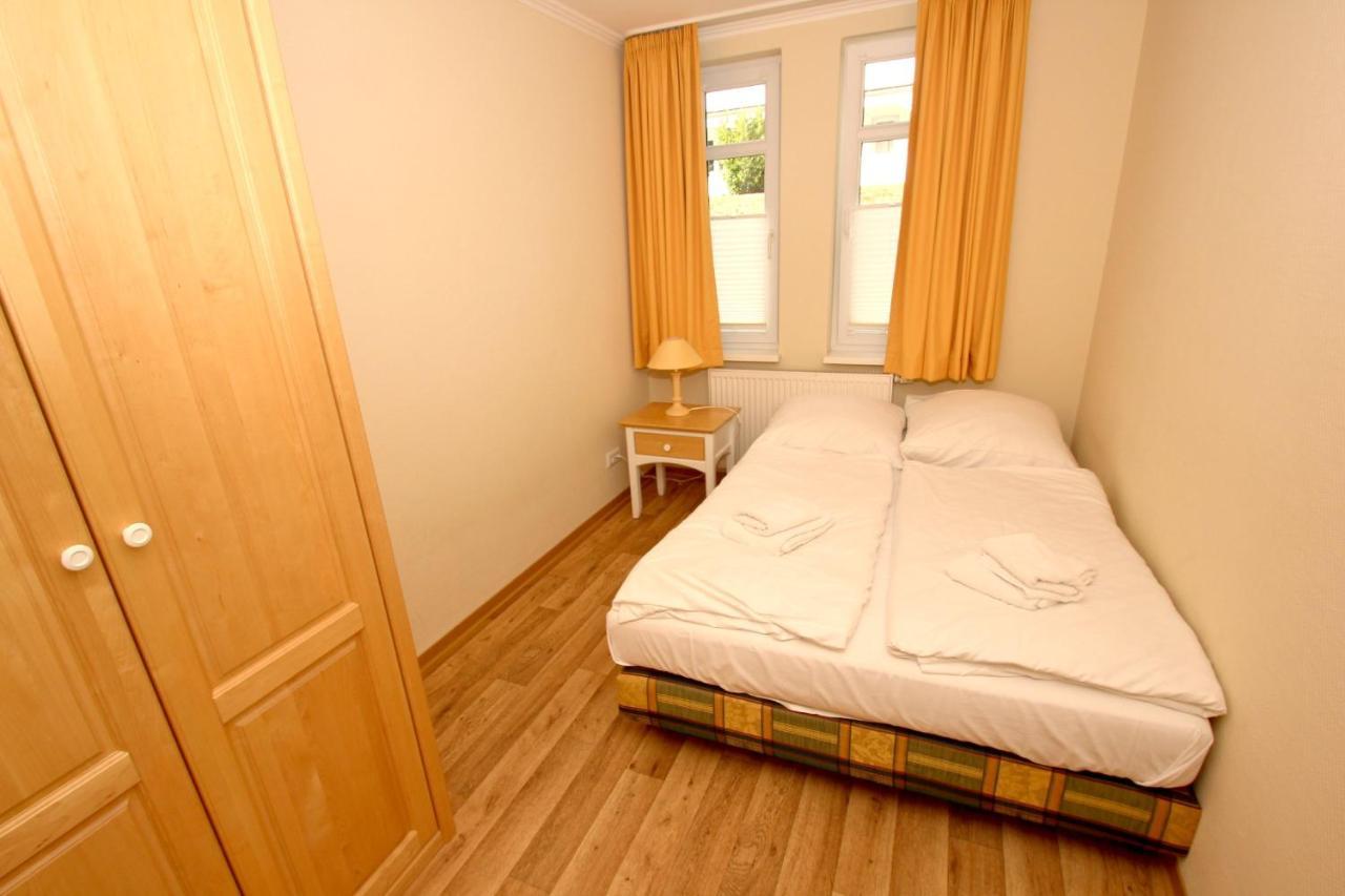 Mit Meerblick Und Balkon, Gratis Nutzung Vom Ahoi Erlebnisbad Und Sauna In Sellin - Meeresblick Fewo 35 Гёрен Экстерьер фото