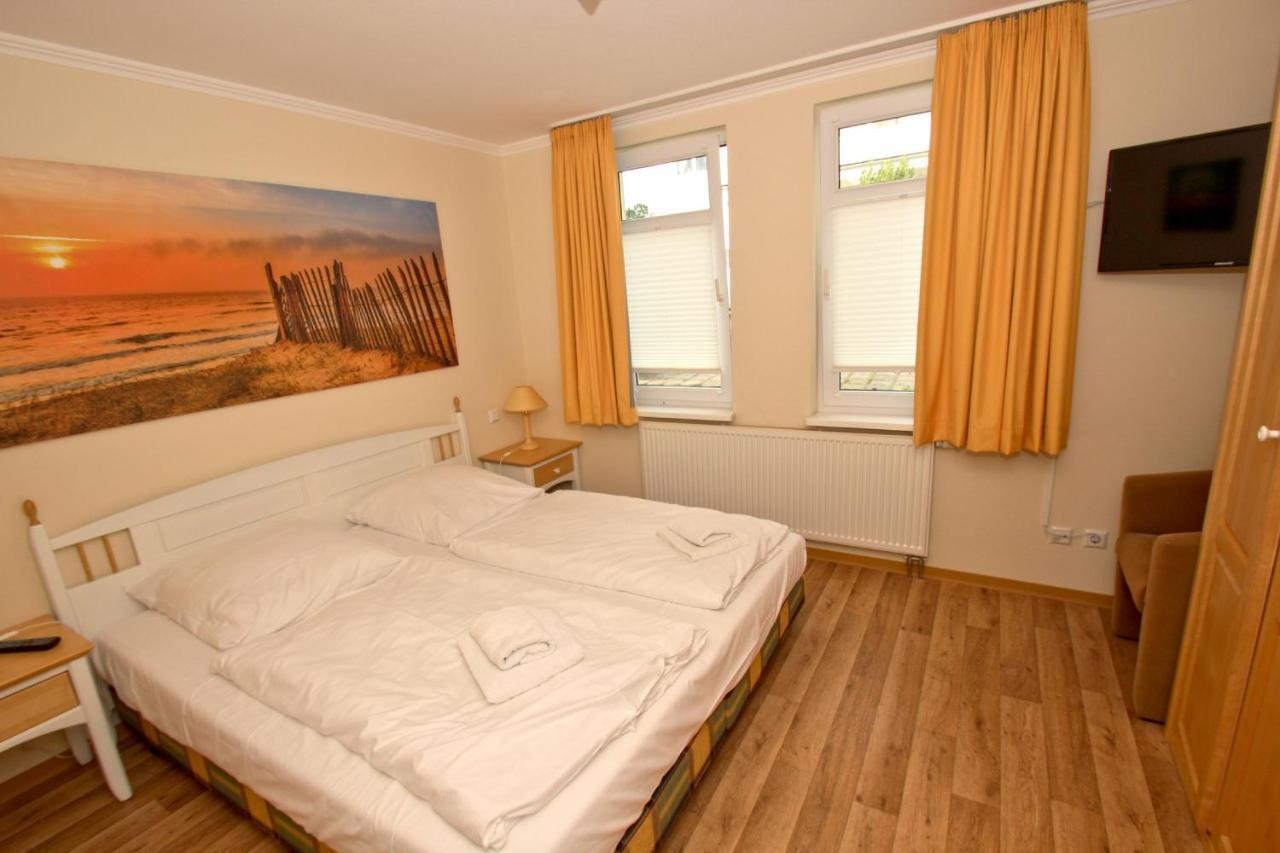 Mit Meerblick Und Balkon, Gratis Nutzung Vom Ahoi Erlebnisbad Und Sauna In Sellin - Meeresblick Fewo 35 Гёрен Экстерьер фото